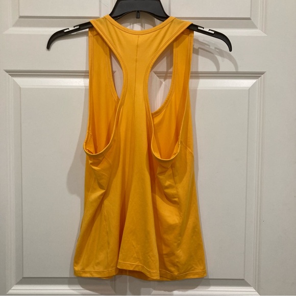 Fabletics XXL Ochre Yellow Phoenix Racerback Tank - Picture 5 of 8